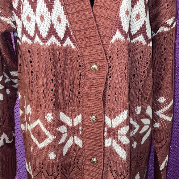 BloomChic Patterned Cardigan - Picture 2 of 11